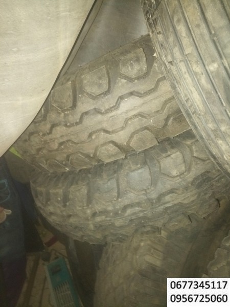 Резина колеса на Львовский погрузчик 9.00-15 модель я-92, Шины 9.00-15, модель Я-92, 14-и слойная усиленная грузовая шина. Новые, с хранения.